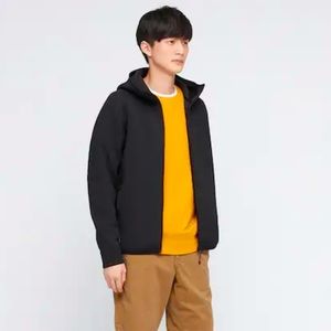 Uniqlo Men’s Black Ultra Stretch Dry Sweat Zippered Hoodie - Size XL
